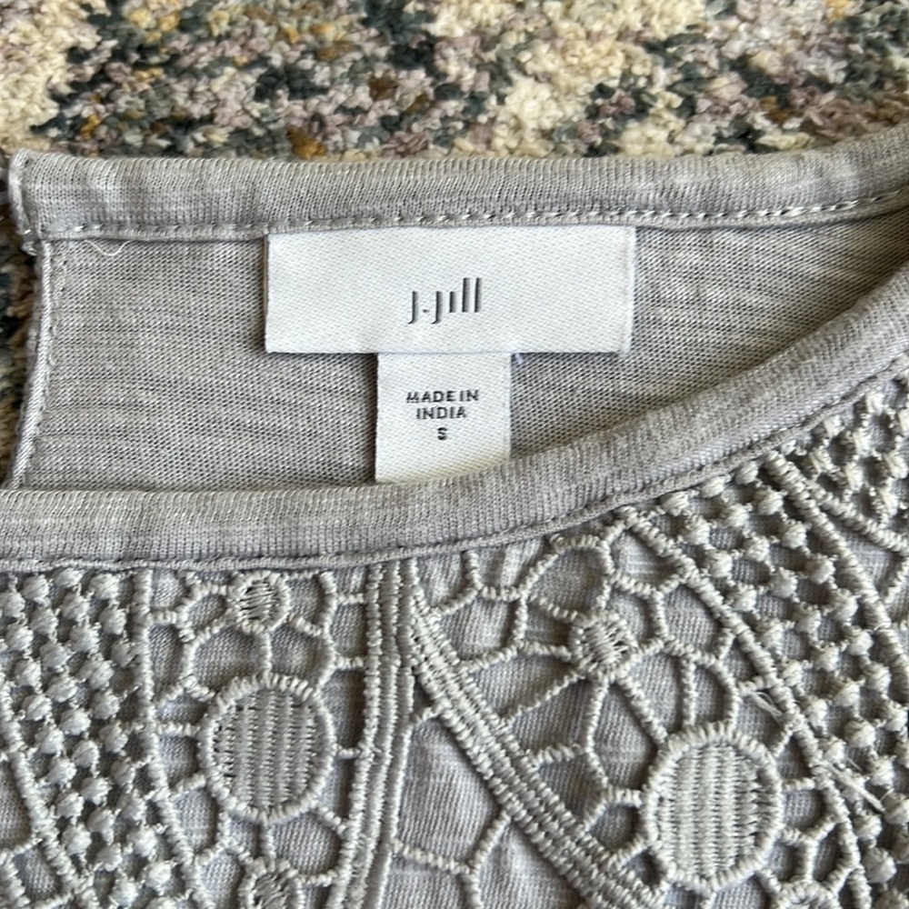 J. Jill soft gray top with lace detail Size S - Picture 2 of 6